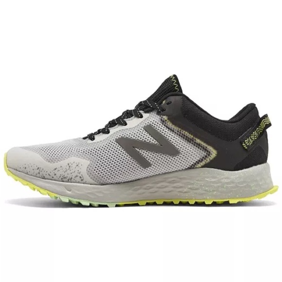 Women's New Balance Fresh Foam Arishi Trail Running Shoes Size 9, Gray Black - Picture 3 of 15
